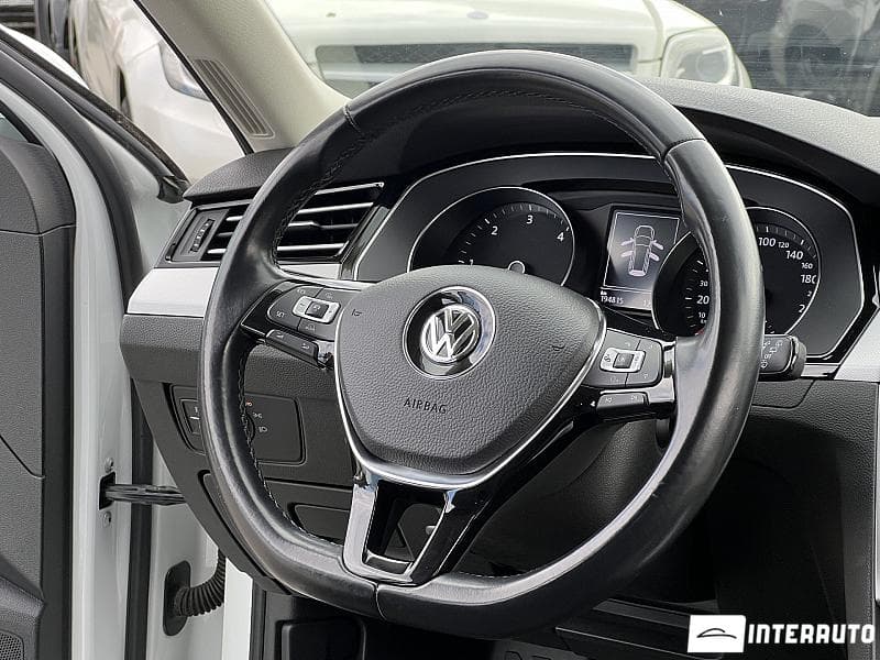 Volkswagen Passat 2018 — Миниатюра 7
