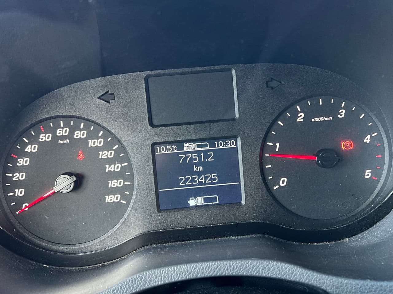 Mercedes Sprinter 2019 — Миниатюра 9