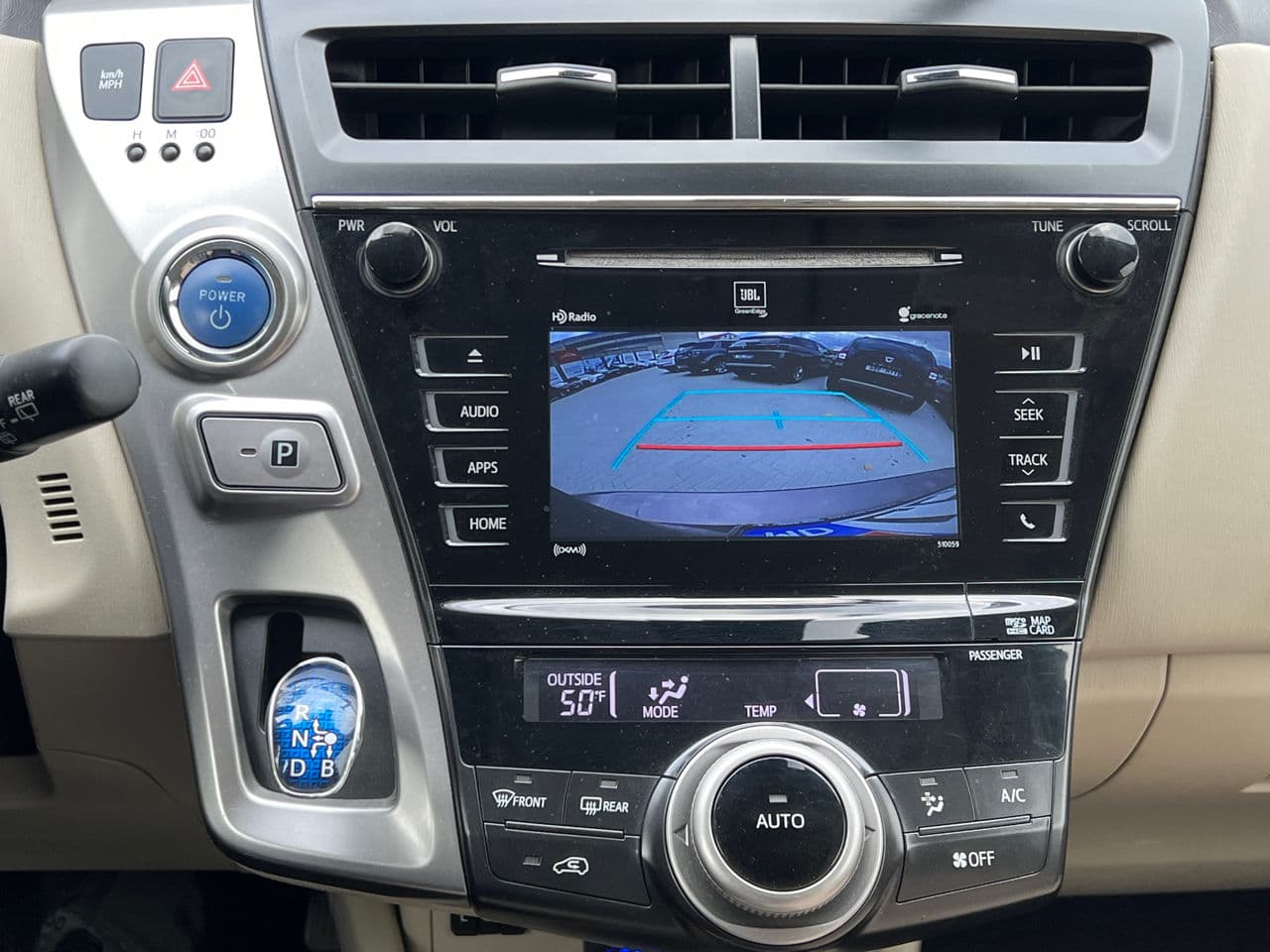 Toyota Prius Plus / V 2016 — Миниатюра 9