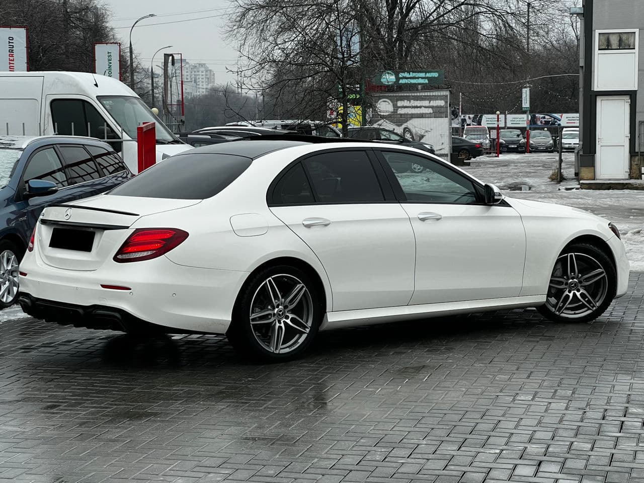 Mercedes E 300 2017 — Миниатюра 3