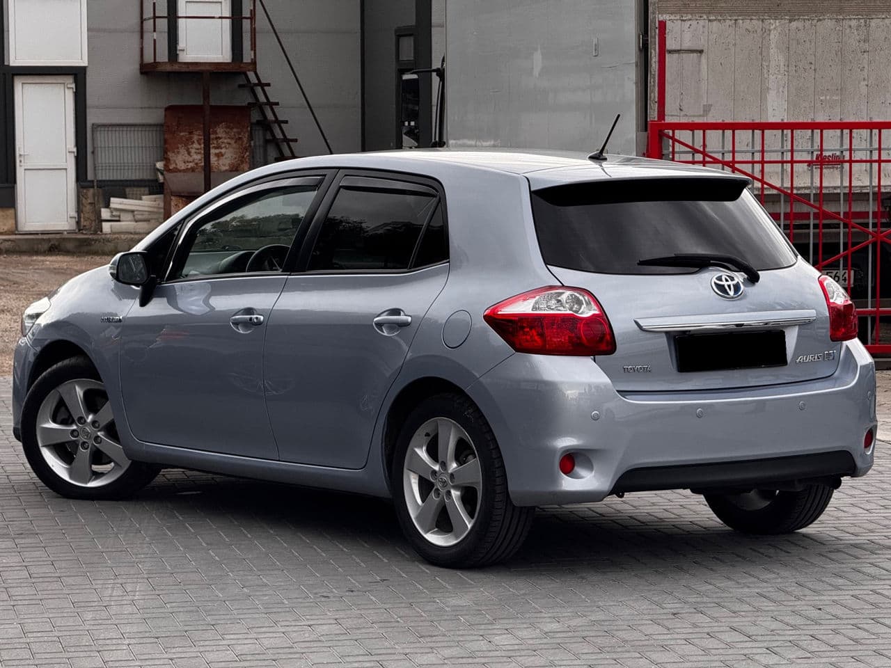 Toyota Auris 2010 — Миниатюра 4