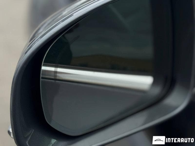 Volvo XC 60 2018 — Миниатюра 17