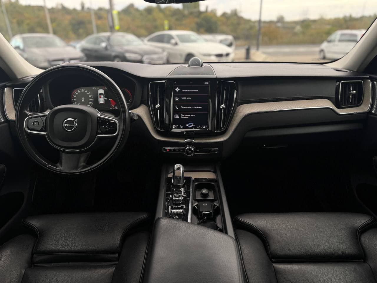 Volvo XC 60 2018 — Миниатюра 6