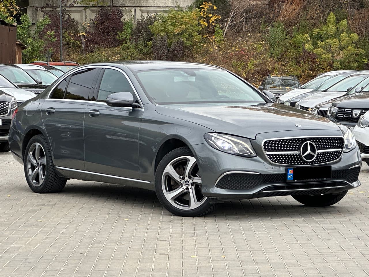 Mercedes E 220