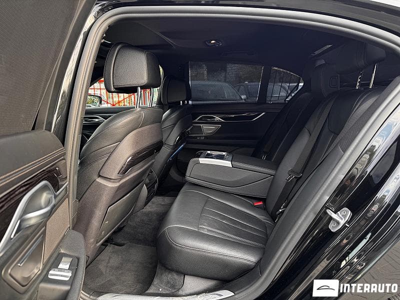 BMW 740e 2017 — Миниатюра 7