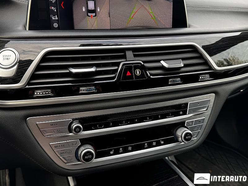 BMW 740e 2017 — Миниатюра 15