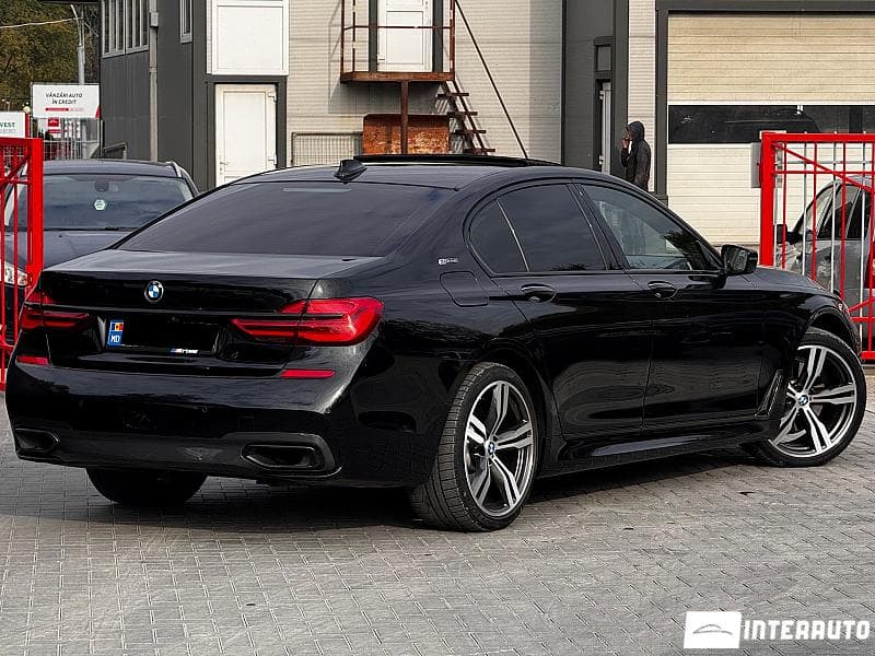BMW 740e 2017 — Миниатюра 4