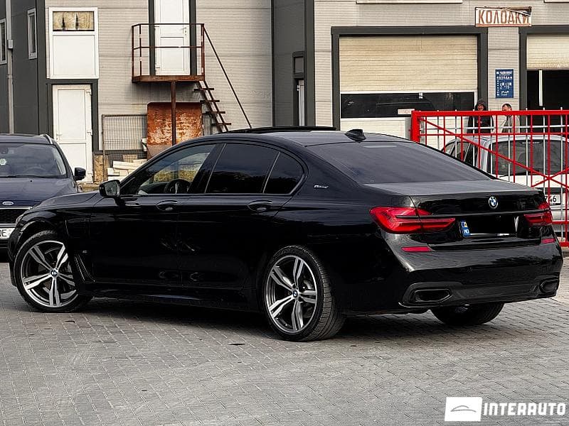 BMW 740e 2017 — Миниатюра 2