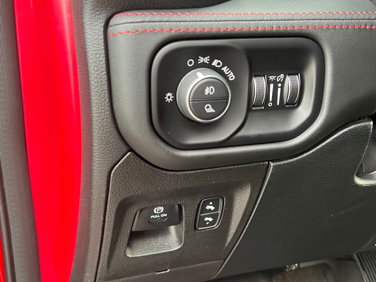 Dodge RAM 2021 — Миниатюра 10