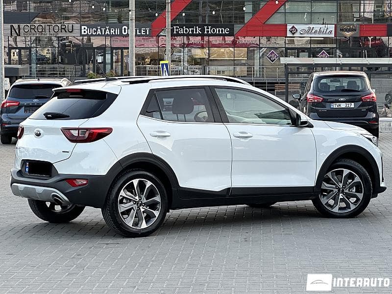 Kia Stonic 2018 — Миниатюра 3