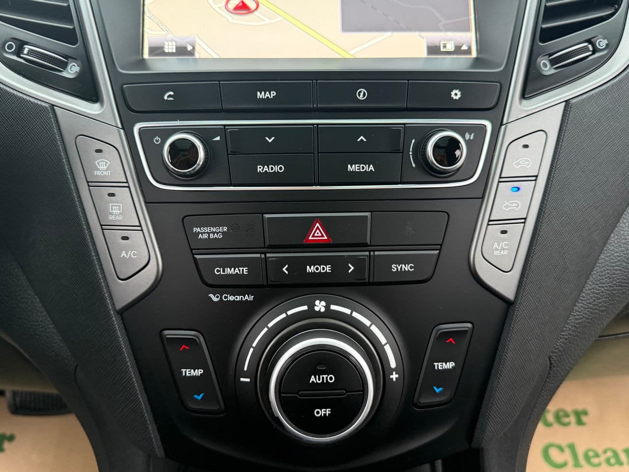 Hyundai Santa Fe 2015 — Миниатюра 11