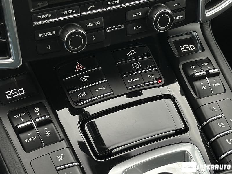 Porsche Cayenne S Hybrid 2013 — Миниатюра 11