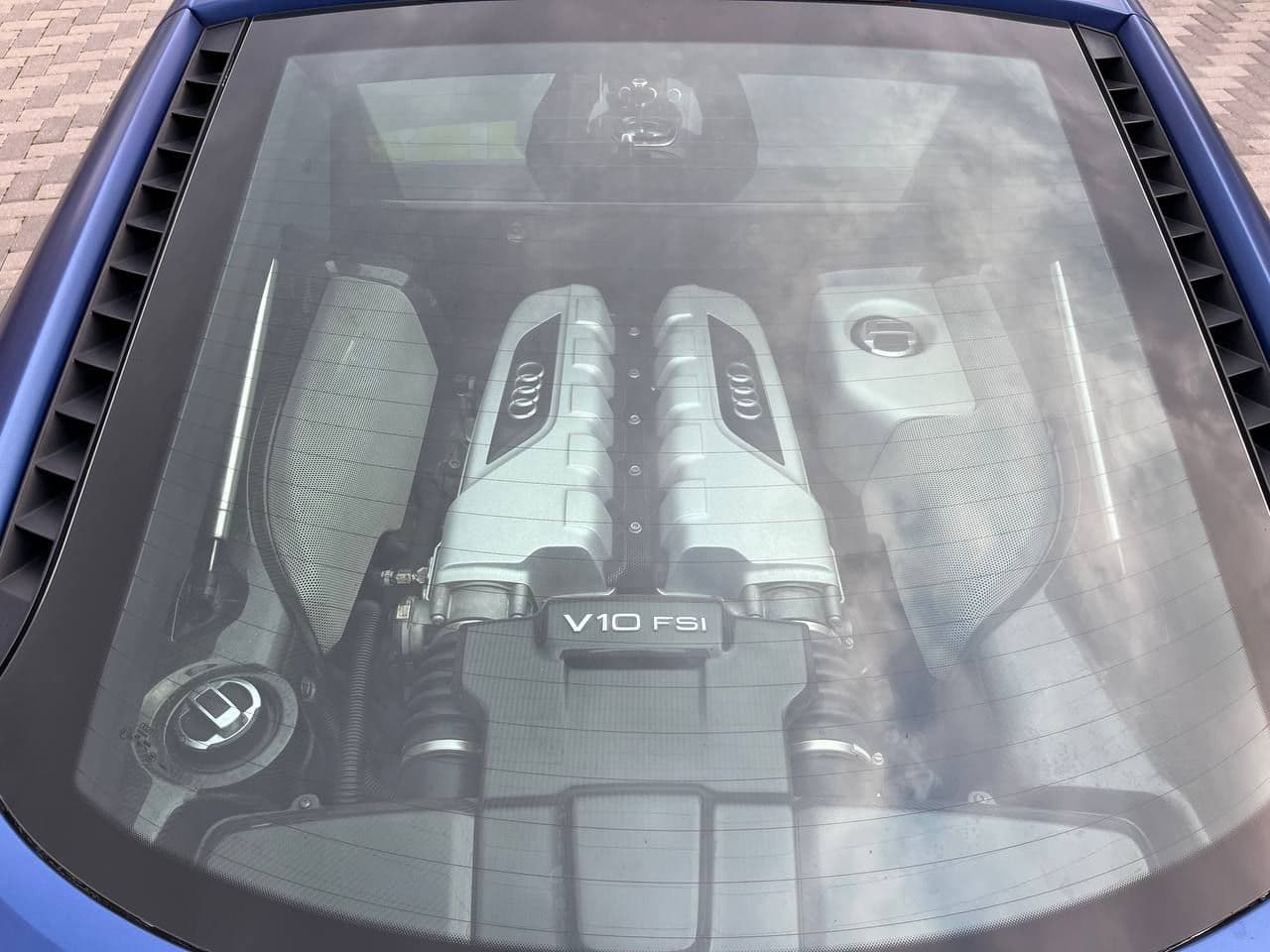 Audi R8 2015 — Миниатюра 6