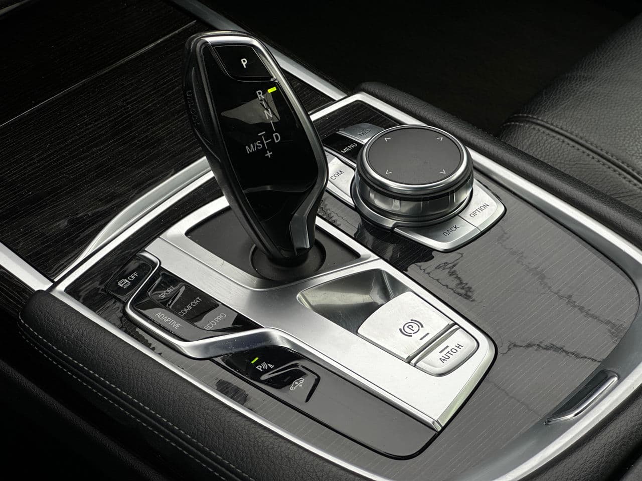 BMW 740 2017 — Миниатюра 13