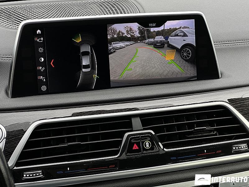 BMW 740 2017 — Миниатюра 11