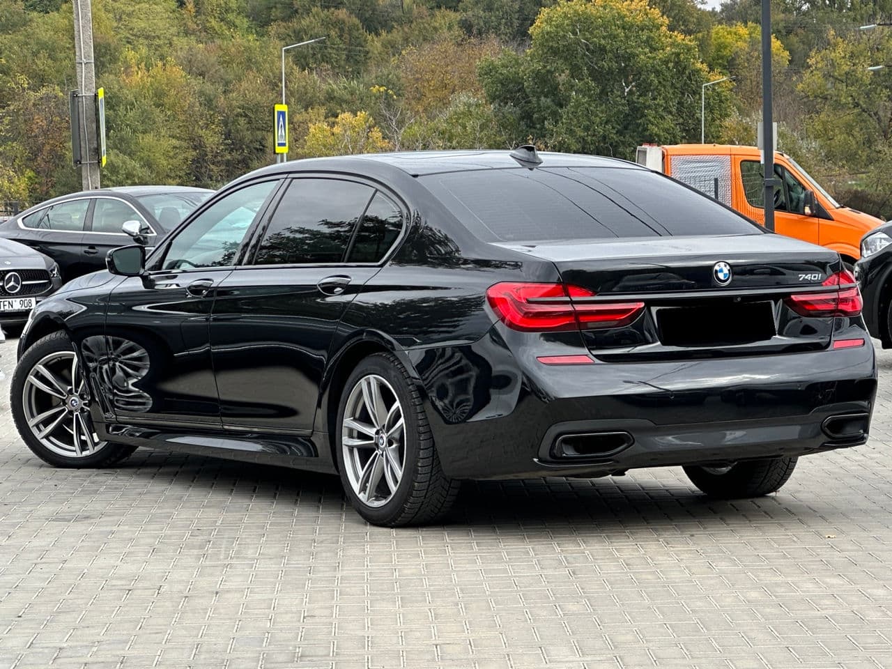 BMW 740 2017 — Миниатюра 4