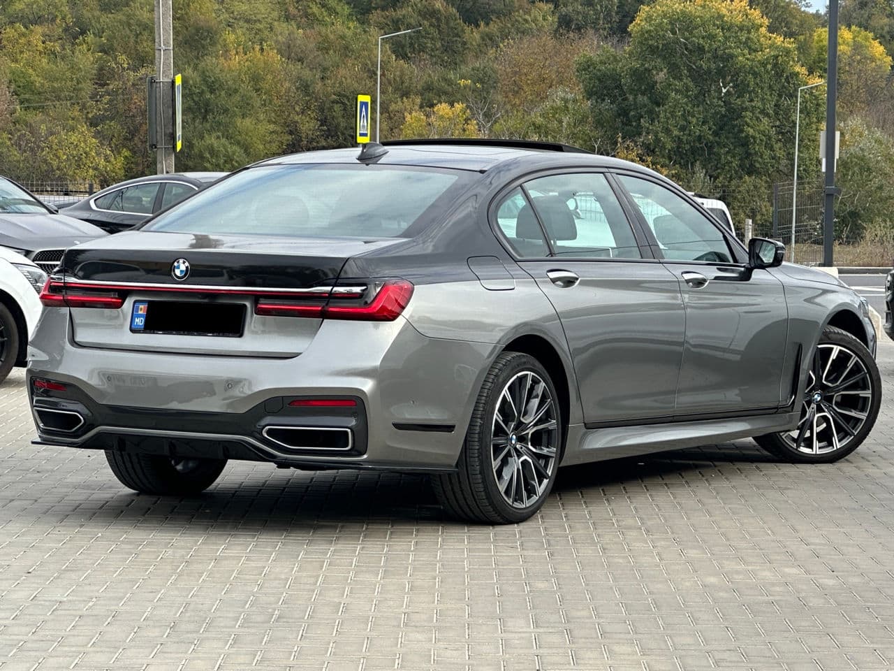 BMW 740 2020 — Миниатюра 3