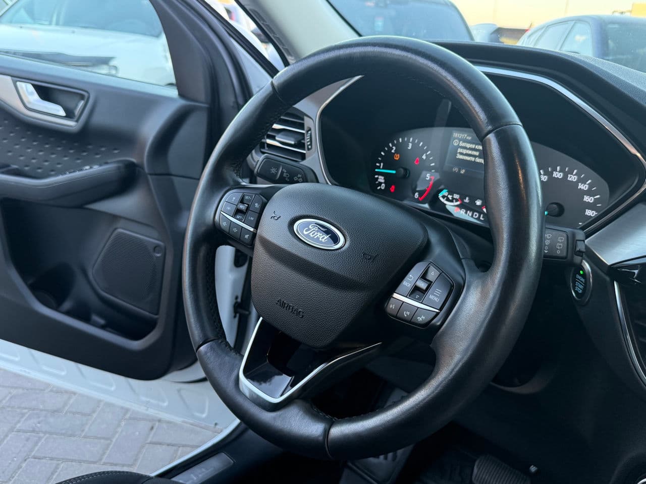 Ford Kuga 2020 — Миниатюра 7