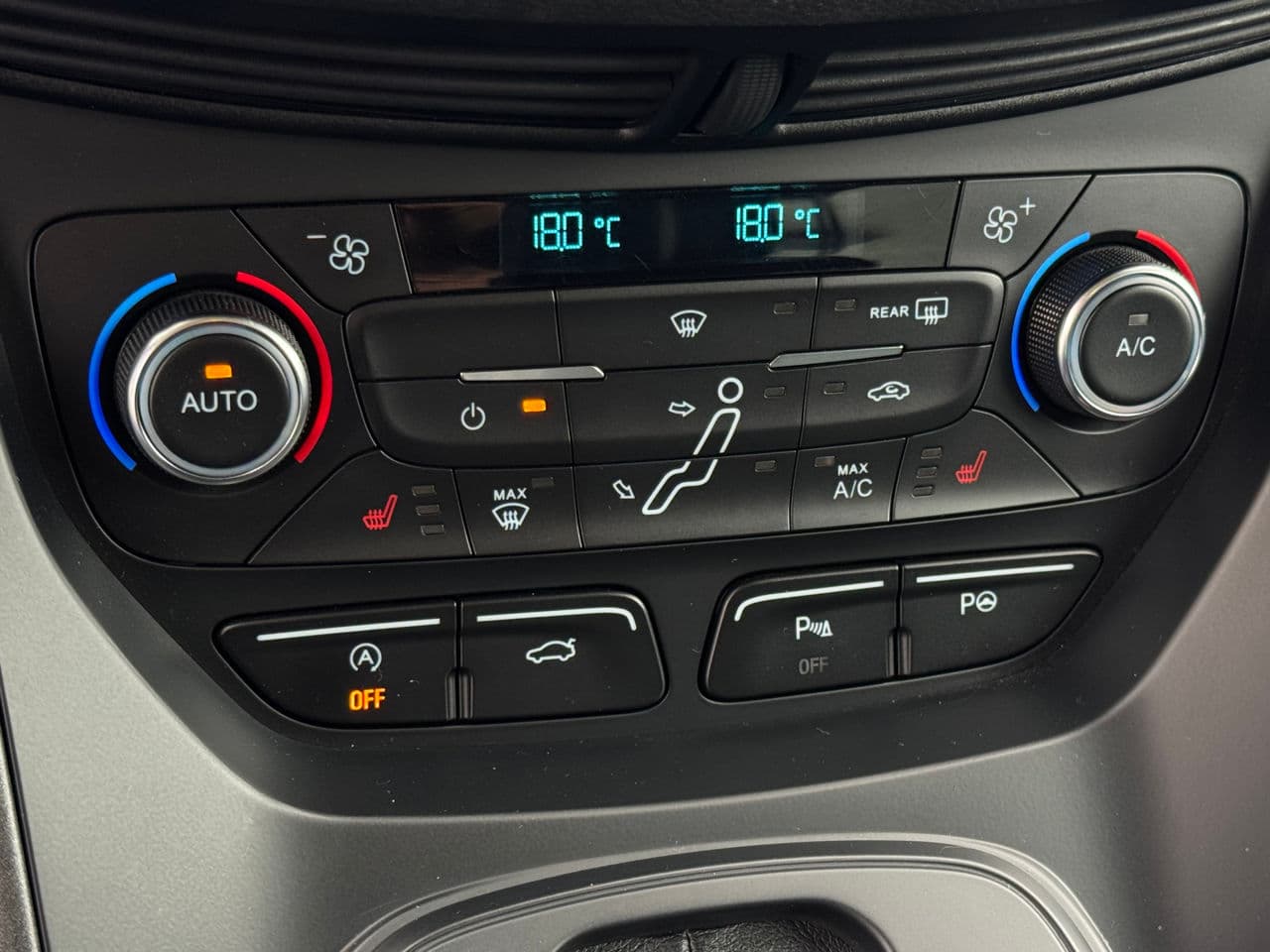 Ford Grand C-MAX 2018 — Миниатюра 11