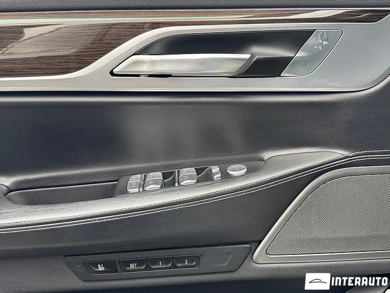 BMW 740 2020 — Миниатюра 18