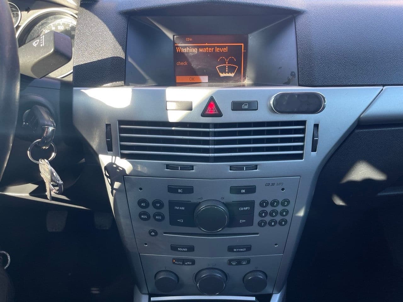 Opel Astra 2009 — Миниатюра 11