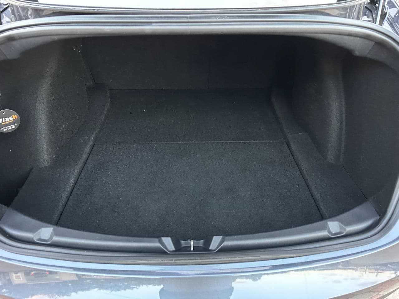 Tesla Model 3 2020 — Миниатюра 18