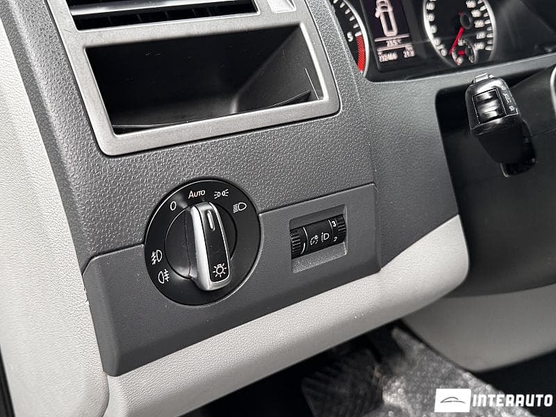 Volkswagen Transporter 2014 — Миниатюра 14