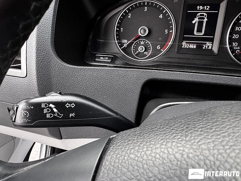 Volkswagen Transporter 2014 — Миниатюра 12
