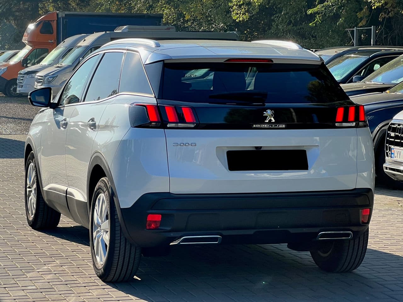 2023 Peugeot 3008 — Miniatură 2