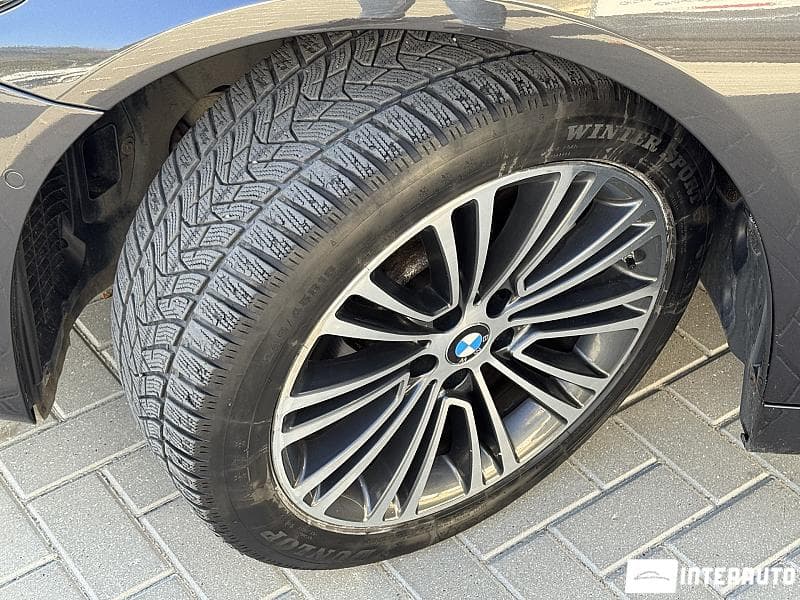 BMW 520 2021 — Миниатюра 25