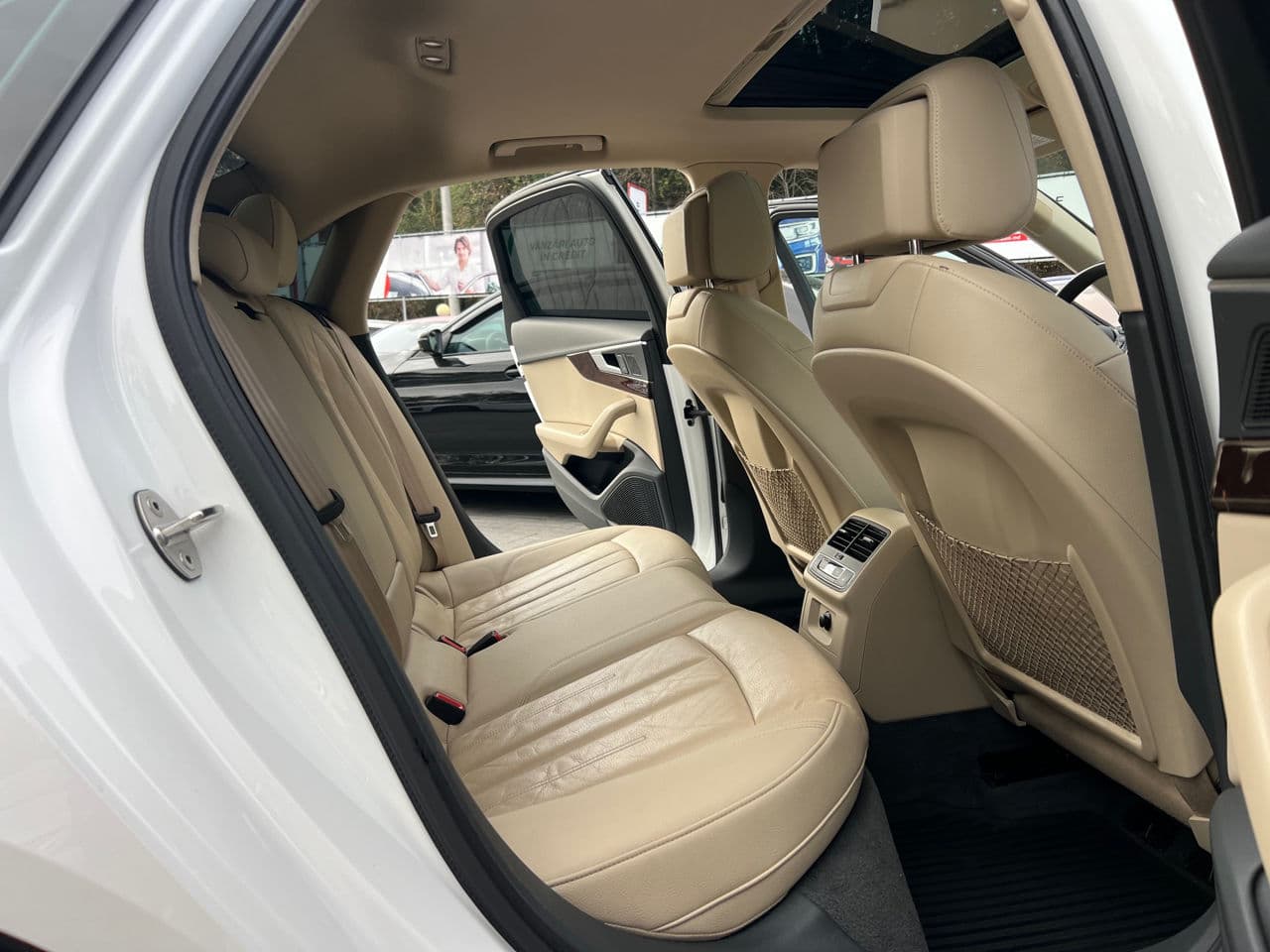 Audi A4 2017 — Миниатюра 17