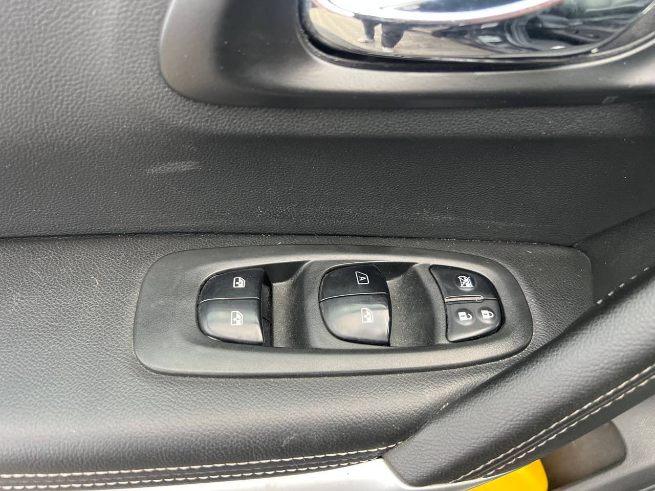 Renault Kadjar 2015 — Миниатюра 6