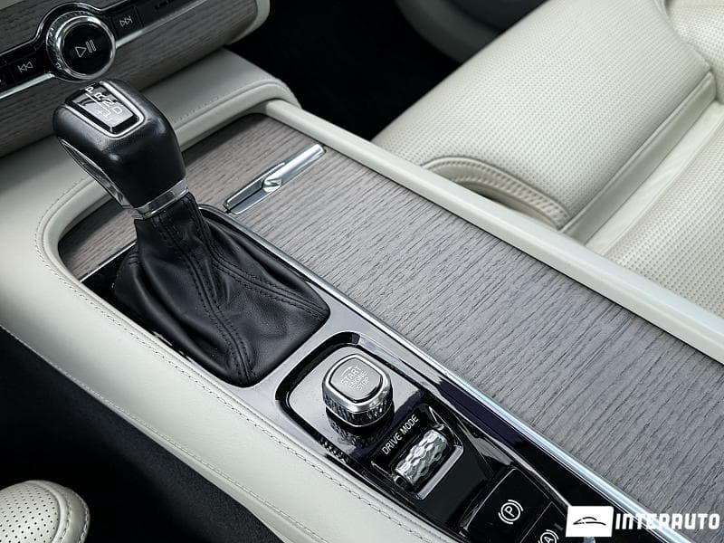 2020 Volvo XC 90 — Miniatură 12