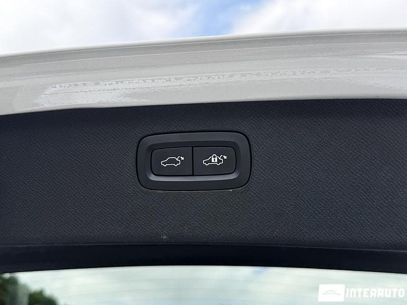 2020 Volvo XC 90 — Miniatură 21