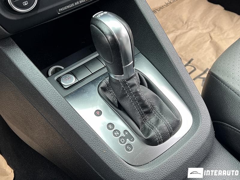 Volkswagen Jetta 2013 — Миниатюра 11