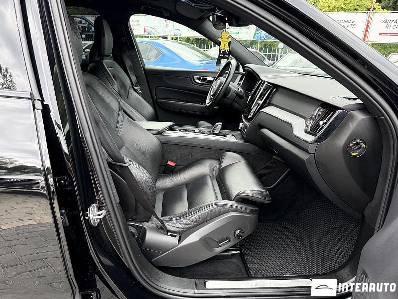 Volvo XC 60 2020 — Миниатюра 5