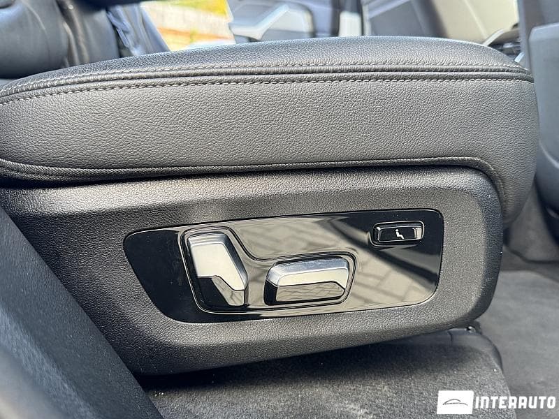 BMW X5 3.0D 2019 — Миниатюра 21