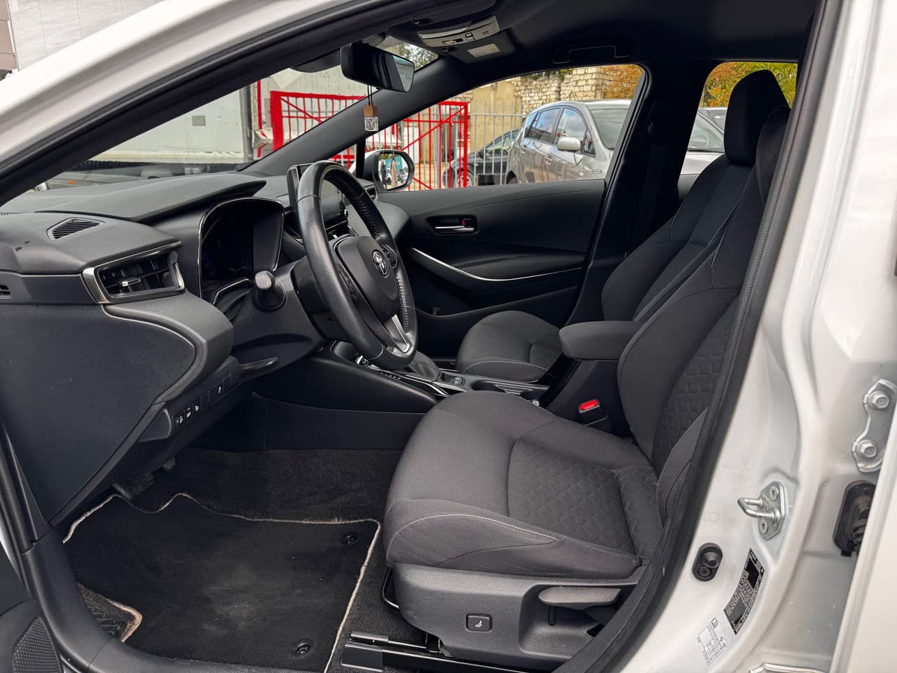 Toyota Corolla 2022 — Миниатюра 5