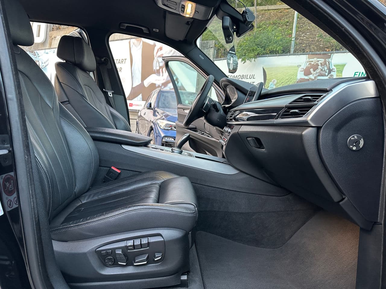 2017 BMW X5 4.0e — Miniatură 18
