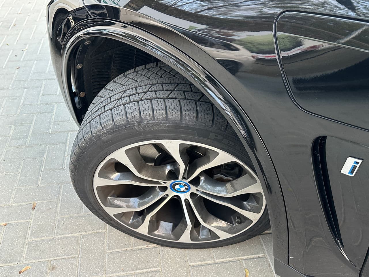 2017 BMW X5 4.0e — Miniatură 22