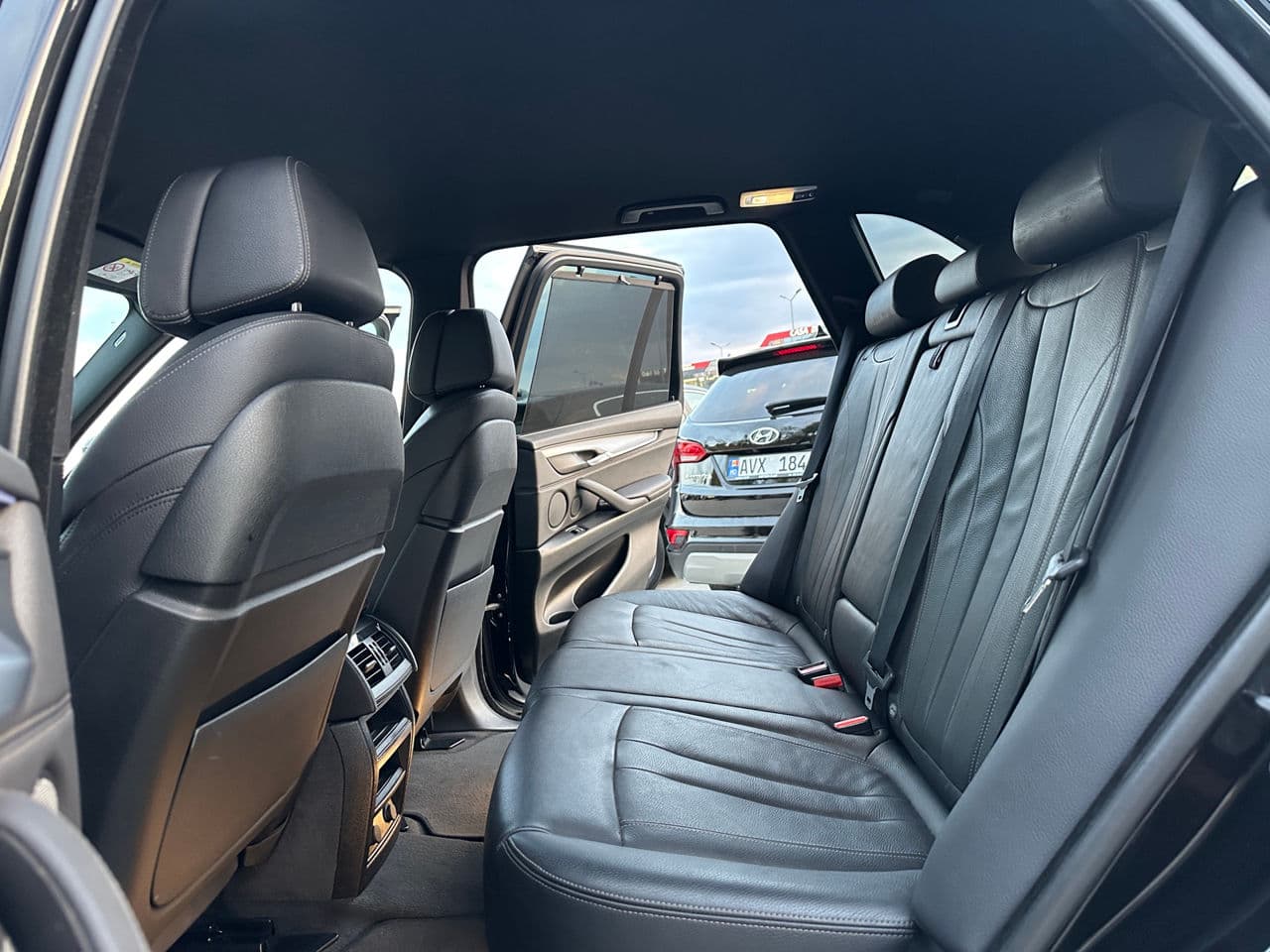 2017 BMW X5 4.0e — Miniatură 21