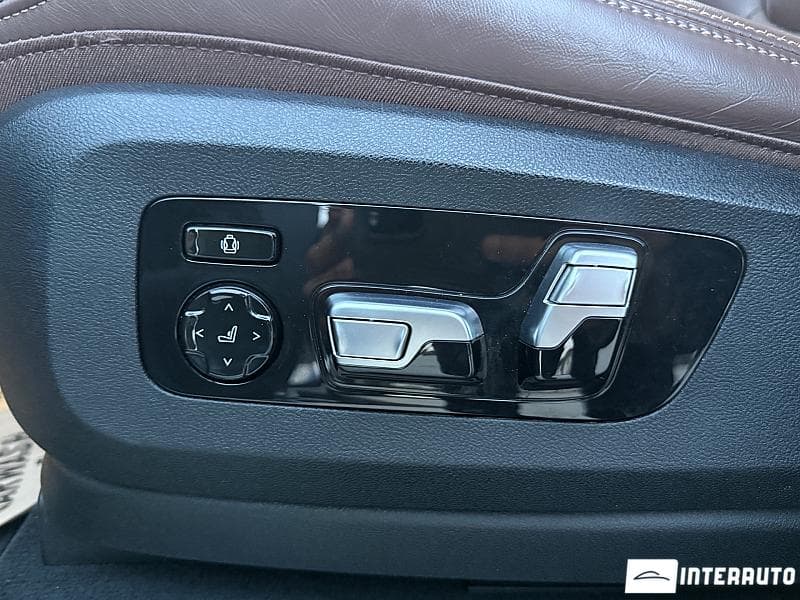 2020 BMW X5 5.0i — Miniatură 31