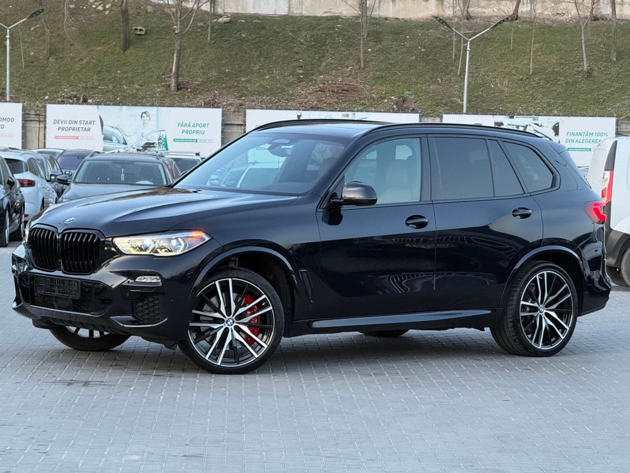 2020 BMW X5 5.0i — Miniatură 2