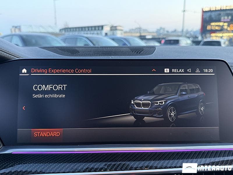 2020 BMW X5 5.0i — Miniatură 15