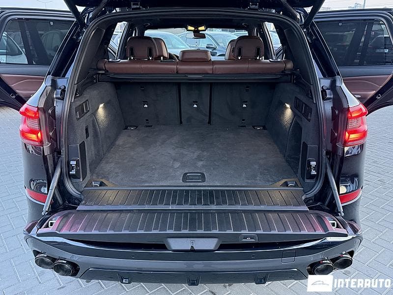 2020 BMW X5 5.0i — Miniatură 35