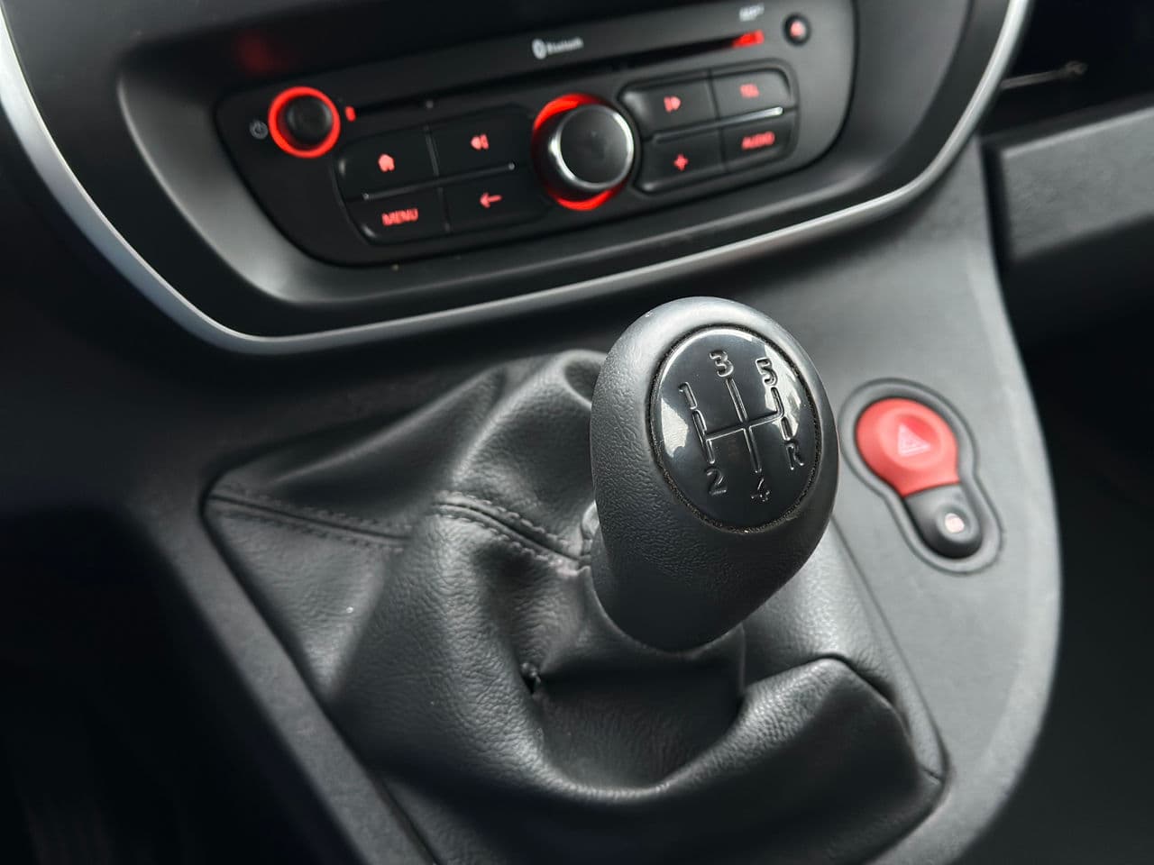 Renault Kangoo 2018 — Миниатюра 12