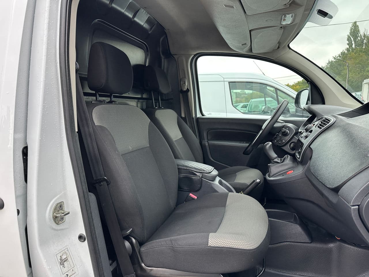 Renault Kangoo 2018 — Миниатюра 6