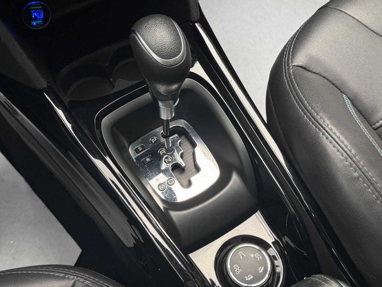 Peugeot 2008 2018 — Миниатюра 13