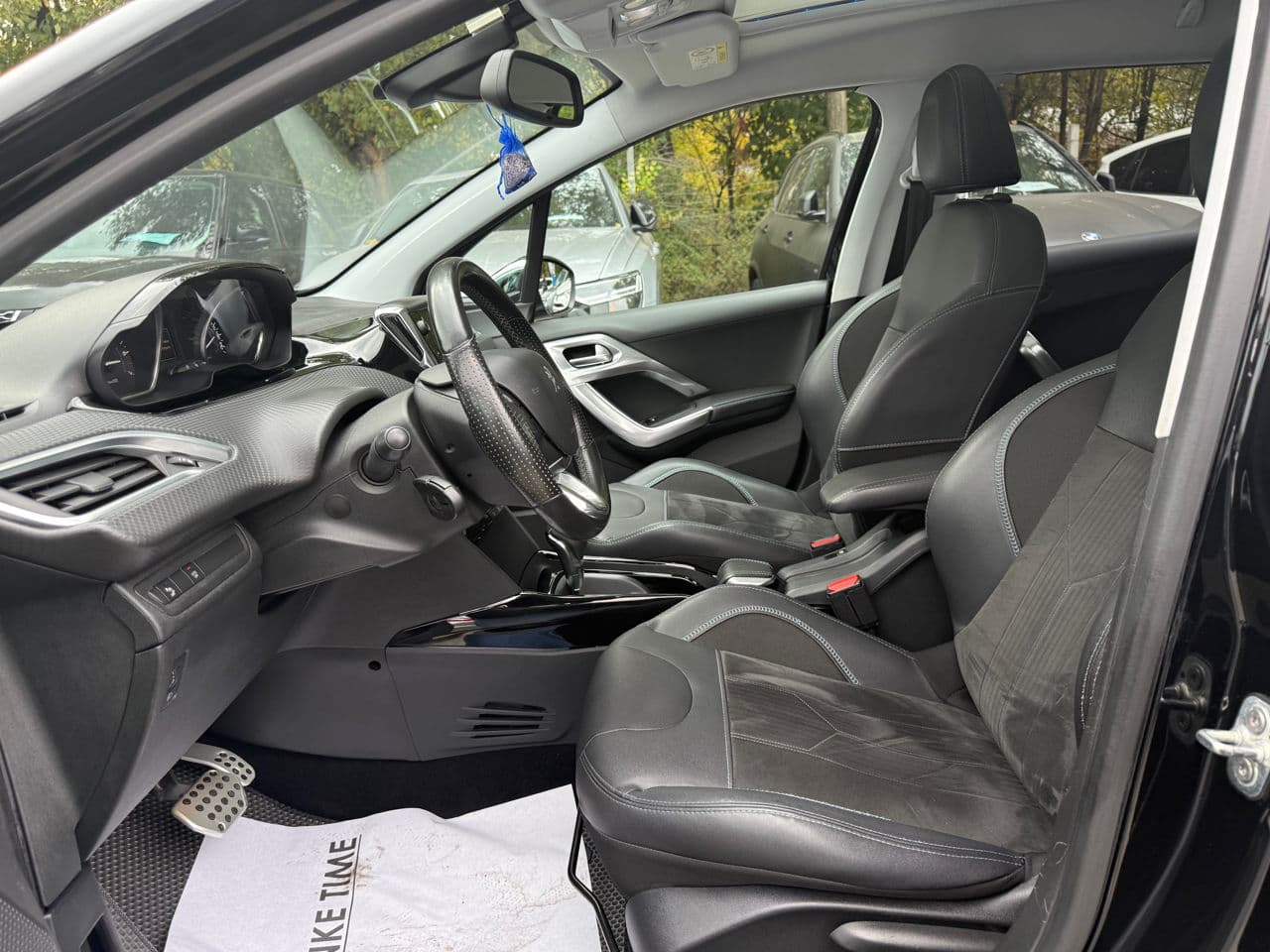 Peugeot 2008 2018 — Миниатюра 5