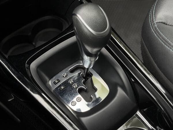 2018 Peugeot 2008 — Miniatură 13
